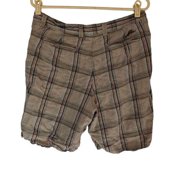 Tommy Bahama Silk Blend Bermuda Shorts - Picture 2 of 7